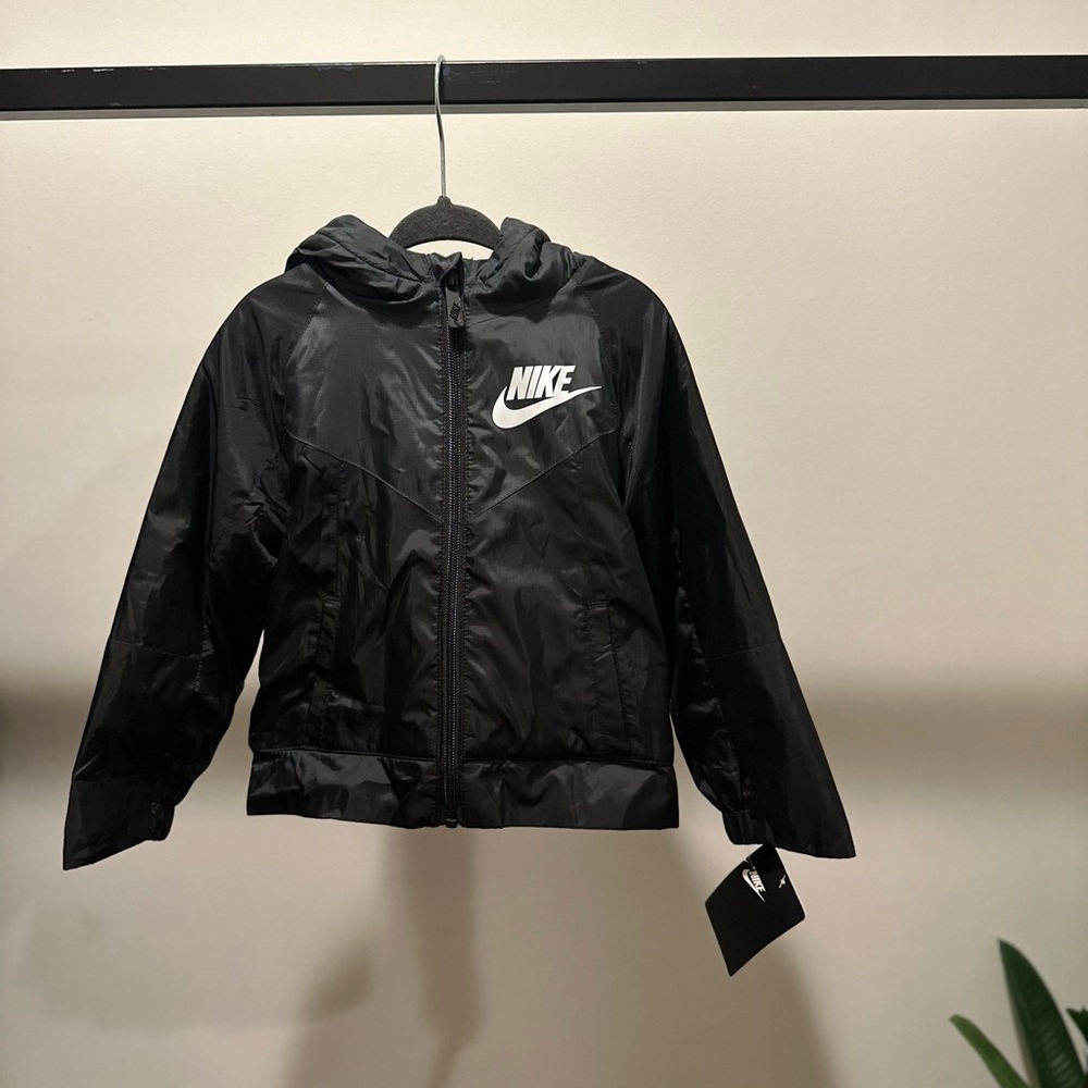Brand New Boys Nike Jacket 2T 1/2 years